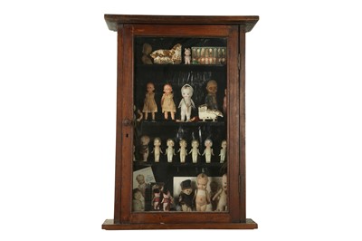 Lot 195 - DOLLS: A COLLECTION OF MINIATURE CERAMIC AND PLASTIC DOLLS