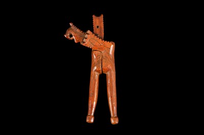 Lot 9 - AN EARLY 18TH CENTURY ENGLISH QUEEN ANNE PERIOD YEW WOOD NUTCRACKER