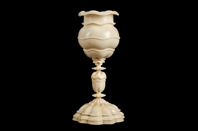 Lot 12 - A 17TH CENTURY GERMAN TURNED IVORY CUP