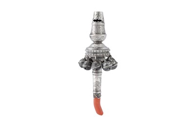 Lot 578 - A GEORGE IV STERLING SILVER BABY'S RATTLE, BIRMINGHAM 1825 BY LEA AND CLARK