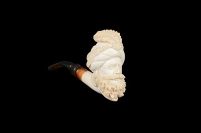 Lot 262 - A 19TH CENTURY MEERSCHAUM PIPE CARVED IN THE ORIENTALIST STYLE WITH A BEARDED GENTLEMAN