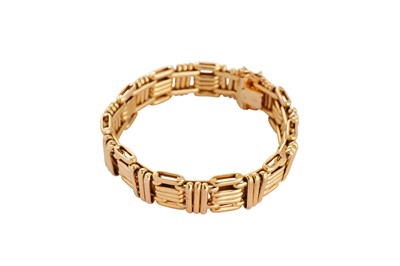 Lot 171 - Uno A Erre | A fancy-link gold bracelet, 1991