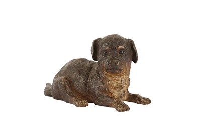 Lot 209 - AN EARLY 20TH CENTURY VIENNESE COLD PAINTED BRONZE MODEL OF A PUPPY