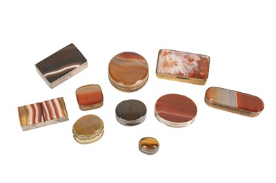 Lot 192 - A COLLECTION OF TEN 19TH CENTURY AND LATER AGATE AND METAL MOUNTED BOXES