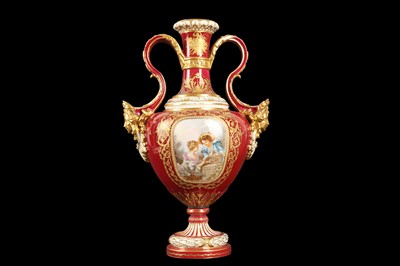Lot 173 - A LATE 19TH / EARLY 20TH CENTURY SEVRES STYLE PORCELAIN VASE