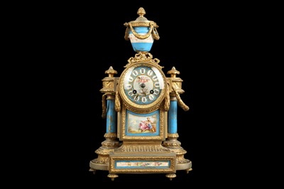Lot 289 - A LATE 19TH CENTURY FRENCH GILT METAL AND PORCELAIN MOUNTED MANTEL CLOCK