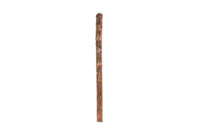 Lot 45 - A 17TH CENTURY CARVED WALNUT WALL APPLIQUE / PILASTER, POSSIBLY FLEMISH