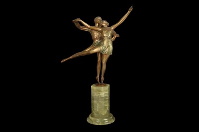 Lot 164 - BRUNO ZACH (AUSTRIAN, 1891-1935): A COLD PAINTED BRONZE GROUP 'DANCERS'