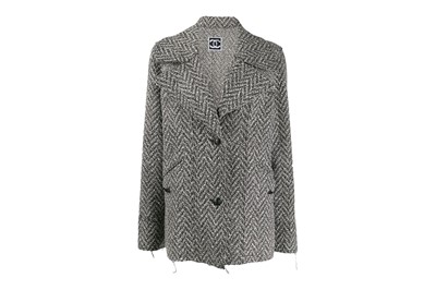 Lot 348 - Chanel Herringbone Wool Tweed Jacket - Size 42