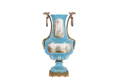 Lot 21 - A SEVRES STYLE PORCELAIN AND GILT METAL MOUNTED URN, LATE 19TH/EARLY 20TH CENTURY