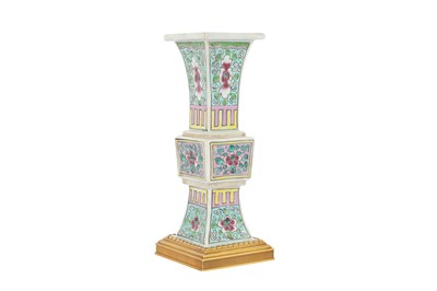 Lot 71 - ROBERT LINZELER FOR CARTIER, FRANCE