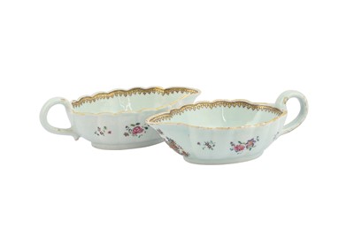 Lot 373 - A PAIR OF CHINESE FAMILLE ROSE SILVER-SHAPED ARMORIAL SAUCE BOATS.
