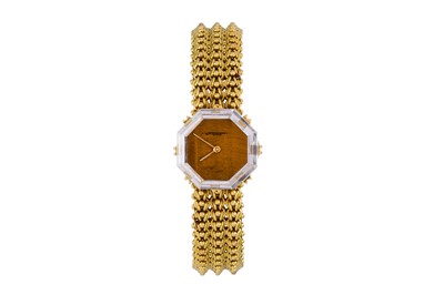 Lot 32 - VACHERON CONSTANTINE.