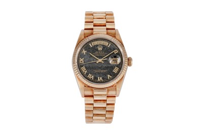 Lot 63 - ROLEX.