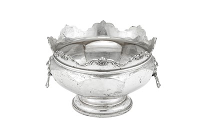 Lot 381 - An Edwardian sterling silver twin handled bowl, Sheffield 1908 by Harrison Brothers & Howson