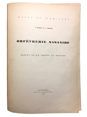 Lot 701 - Orbeli (J.) & C.Trever. Orfèvrerie Sasanide: Objets en Or, Argent et Bronze
