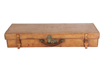 Lot 971 - AN ASPREY TAN LEATHER RACQUET CASE, EARLY 20TH CENTURY