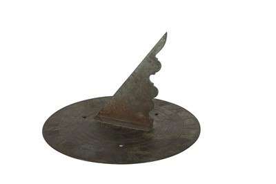 Lot 93 - A BRONZE SUN DIAL, 20TH CENTURY