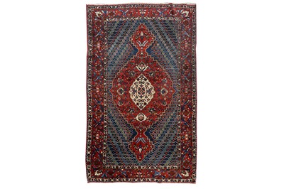 Lot 92 - A FINE BAKHTIARI RUG, WEST PERSIA