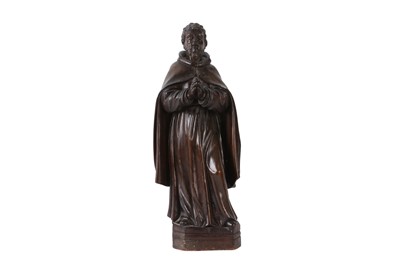 Lot 181 - AN 18TH CENTURY CARVED WOOD FIGURE OF A MONK IN PRAYER