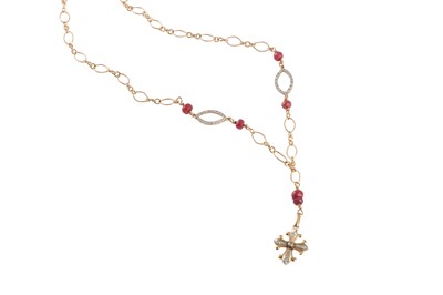 Lot 801 - A DIAMOND-SET NECKLACE