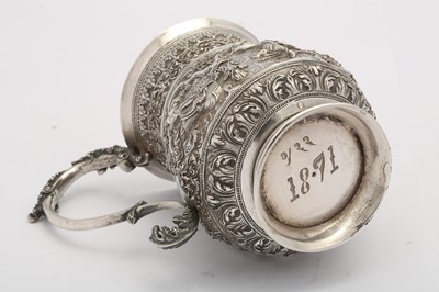 Lot 186 - A late 19th century Burmese silver mug, Thayetmyo dated 1871
