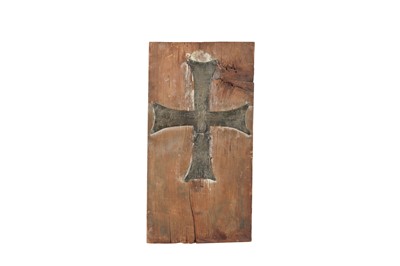 Lot 282 - A GREEK ORTHODOX BRASS CROSS, PROBABLY A MUSEUM COPY, 20TH CENTURY