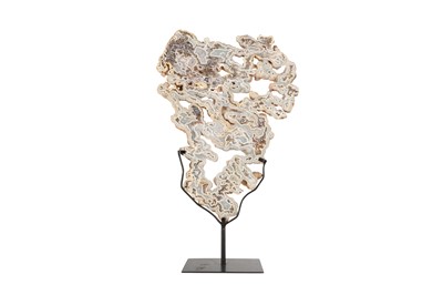 Lot 320 - A LARGE CHALCEDONY 'SHADOW PUPPET' SECTION ON STAND, SOUTHERN BRAZIL