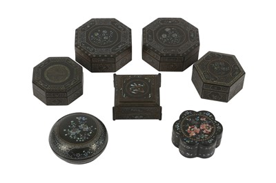 Lot 734 - SEVEN CHINESE LAQUE BURGAUTE BOXES AND COVERS.