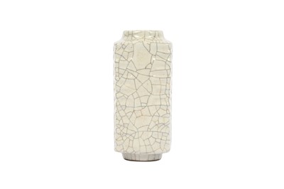 Lot 30 - A CHINESE CRACKLE-GLAZED CONG-SHAPED VASE.