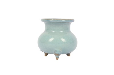 Lot 467 - A CHINESE JUNYAO INCENSE BURNER.