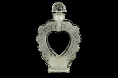 Lot 15 - RENÉ LALIQUE (FRENCH, 1860-1945)
