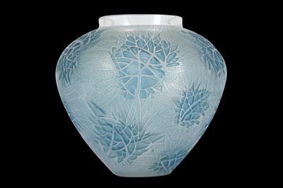 Lot 26 - RENÉ LALIQUE (FRENCH, 1860-1945)