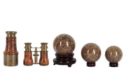 Lot 68 - A PAIR OF BRASS AND LEATHER COVERED OPERA GLASSES, LATE 19TH/EARLY 20TH CENTURY