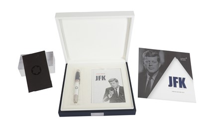 Lot 820 - A MONT BLANC SPECIAL EDITION JFK (JOHN F. KENNEDY) ROLLERBALL PEN