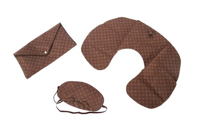 Lot 136 - Louis Vuitton Brown Monogram Idylle Travel Set