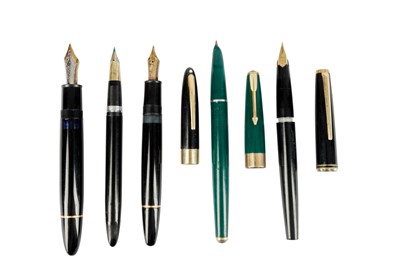 Lot 826 - A GERMAN MONTBLANC MEISTERSTUCK FOUNTAIN PEN