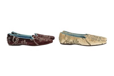 Lot 17 - Two Pairs Gucci Velvet Slip On Loafers - Size 41