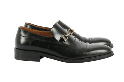 Lot 185 - Gucci Black Horsebit Loafer - Size 40