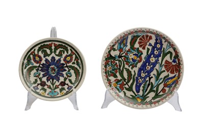 Lot 404 - A KOTAHYA POTTERY PLATE, 20TH CENTURY