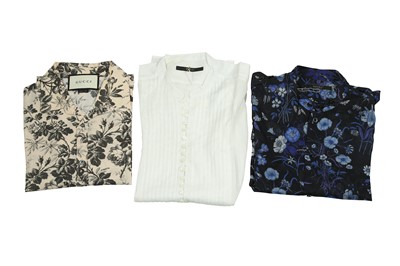 Lot 64 - Three Gucci Lightweight Cotton Shirts - Size 37 and 39