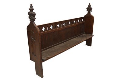 Lot 248 - A VICTORIAN GOTHIC REVIVAL OAK PEW