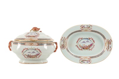 Lot 594 - A RARE CHINESE MANDARIN PALETTE SAUCE TUREEN AND STAND.