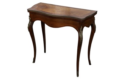 Lot 261 - A LOUIS XV STYLE WALNUT AND MARQUETRY INLAID SERPENTINE CARD TABLE, 20TH CENTURY