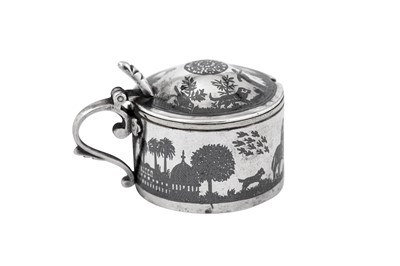 Lot 348 - A rare early 20th century Iraqi silver and niello mustard pot, Nasiriyah circa 1910