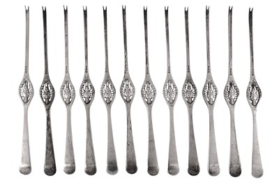 Lot 435 - A set of twelve early 20th century German 800 standard silver lobster picks, Düsseldorf by Franz Bahner