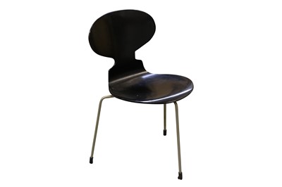 Lot 128 - ARNE JACOBSEN (DANISH 1902-1971) FOR FRITZ HANSEN