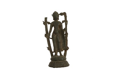 Lot 183 - A BRONZE FIGURE OF A BUDDHA.