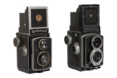 Lot 127 - A Pair of Rolleicord TLR Cameras