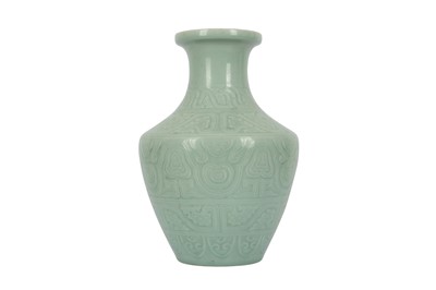 Lot 188 - A LARGE CHINESE CELADON-GLAZED 'KUI DRAGONS' VASE.
